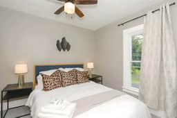 Cedar Chalet - Image 3