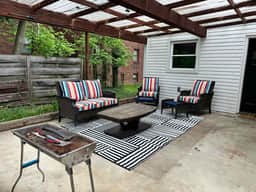 Off The Square House - Image 4