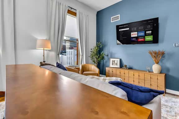 604 Rooftop Retreat - Image 1