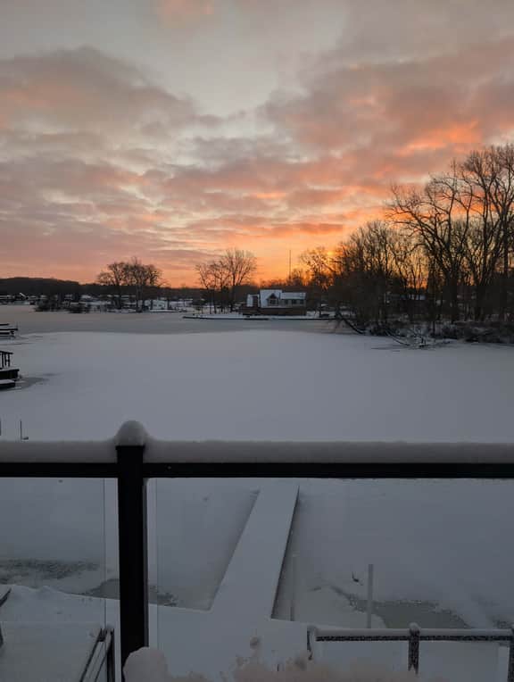 PLX Lakeside Vista
