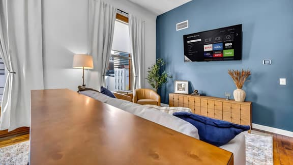604 Rooftop Retreat